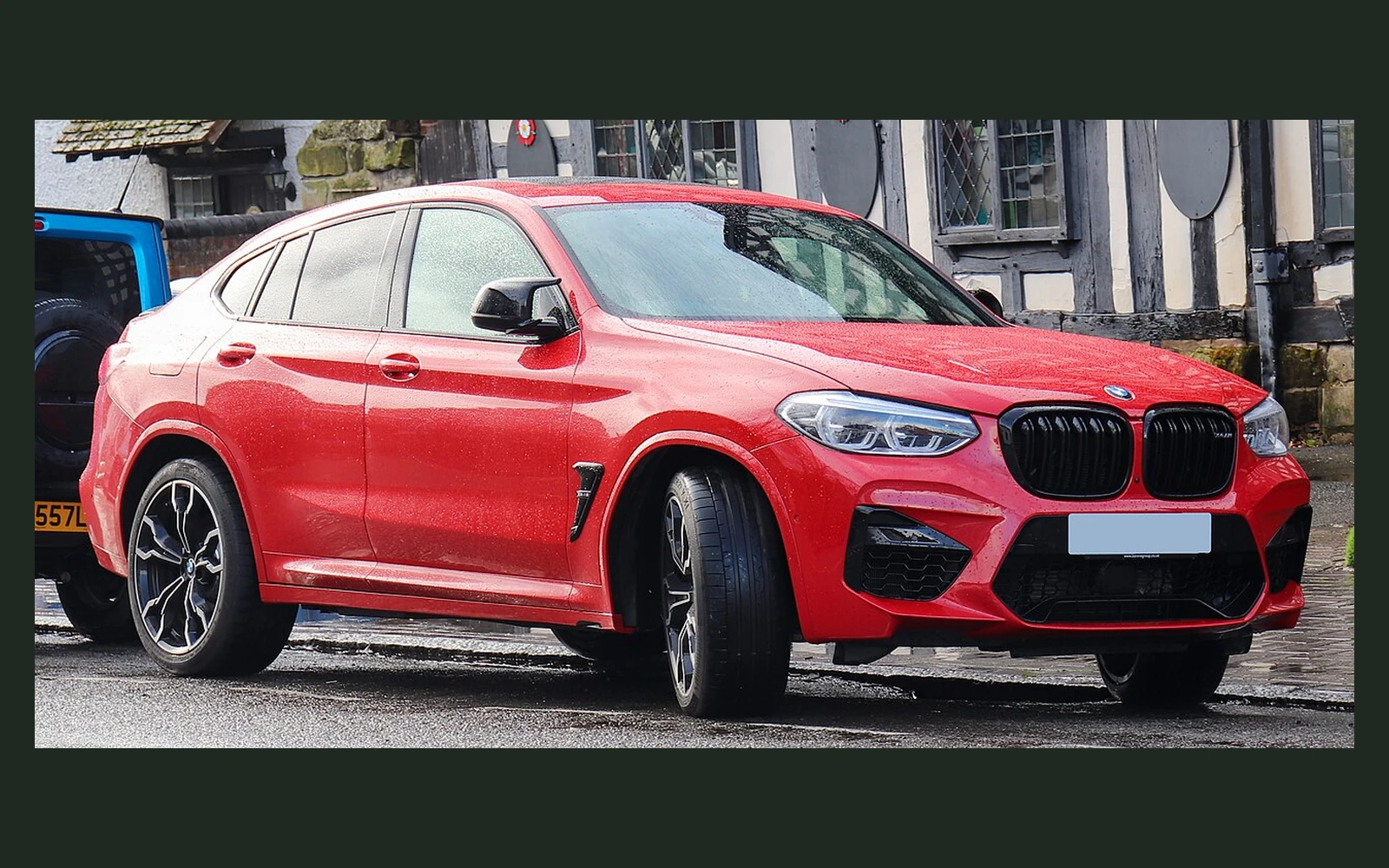 Фото модели BMW X4 M