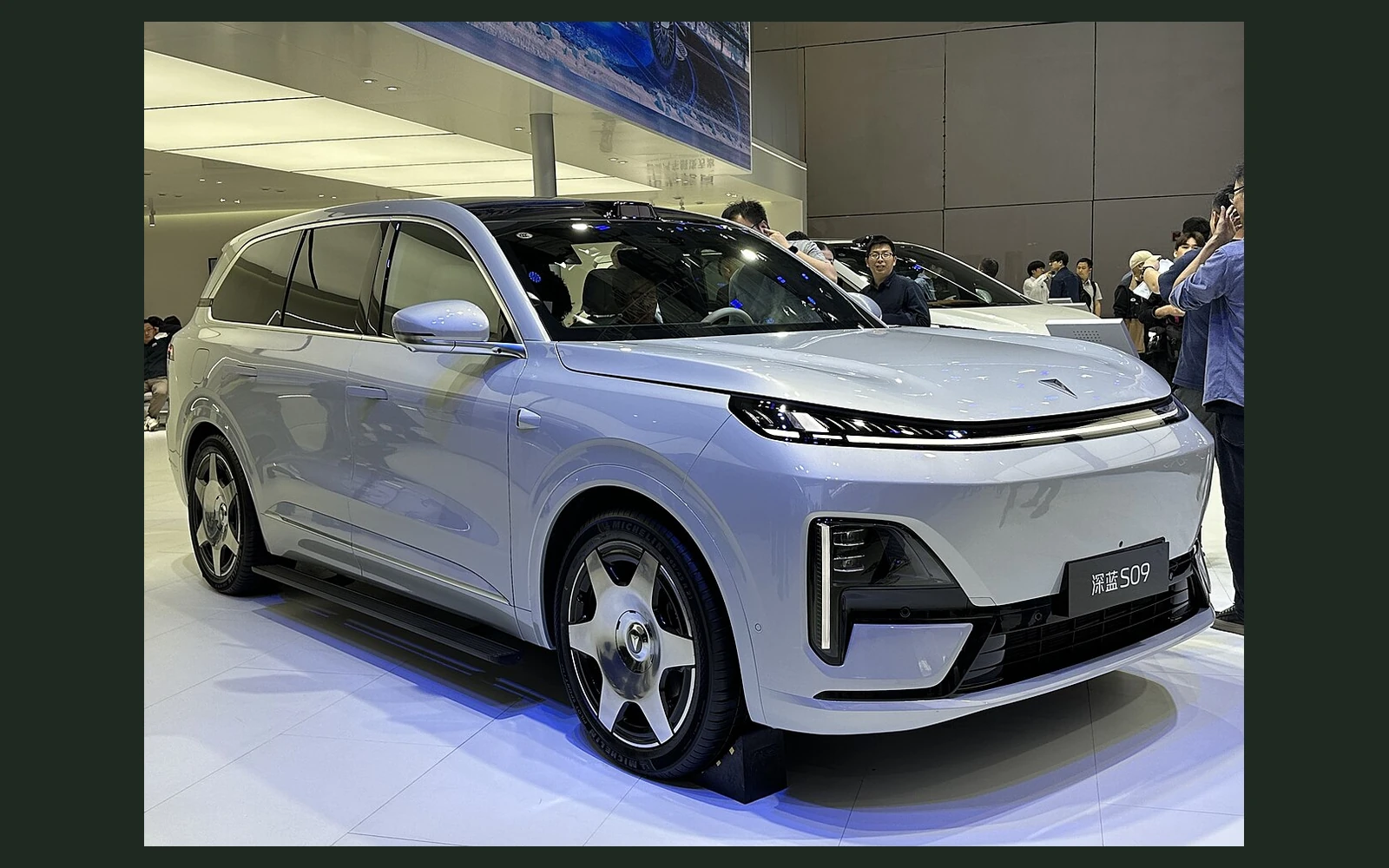 Фото модели Changan Deepal S09