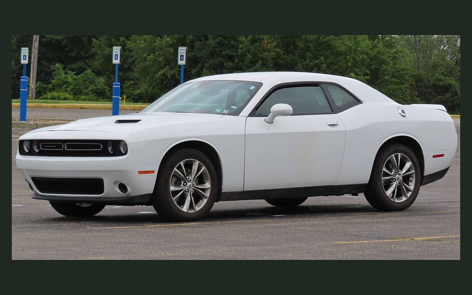 Фото модели Dodge Challenger