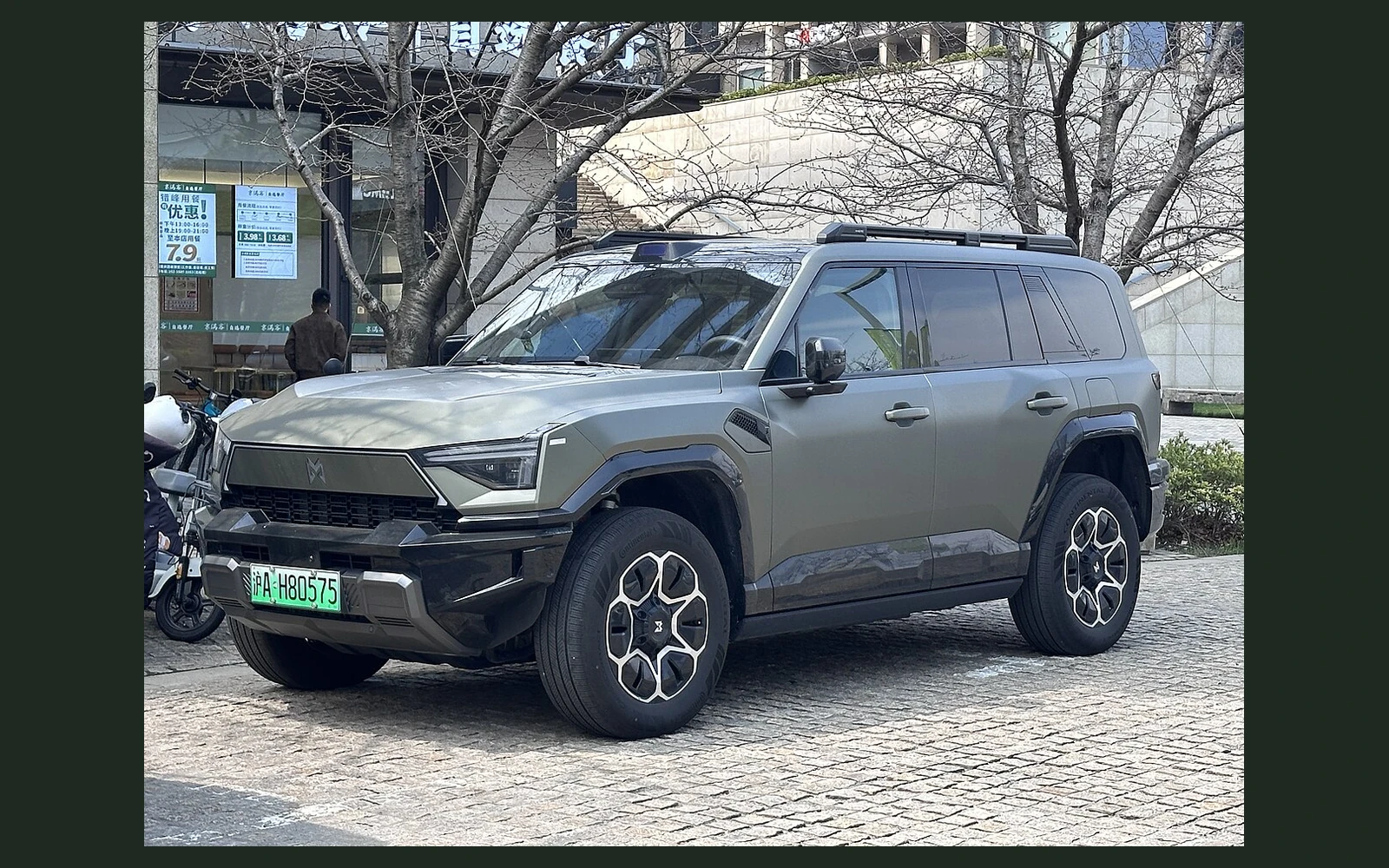 Фото модели Dongfeng M-Hero 817