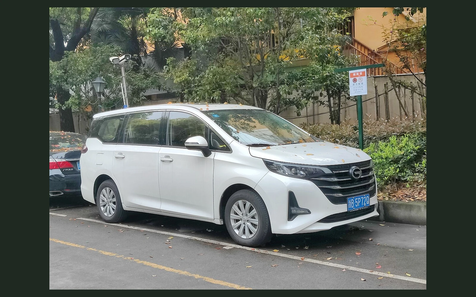 Фото модели GAC Trumpchi M6