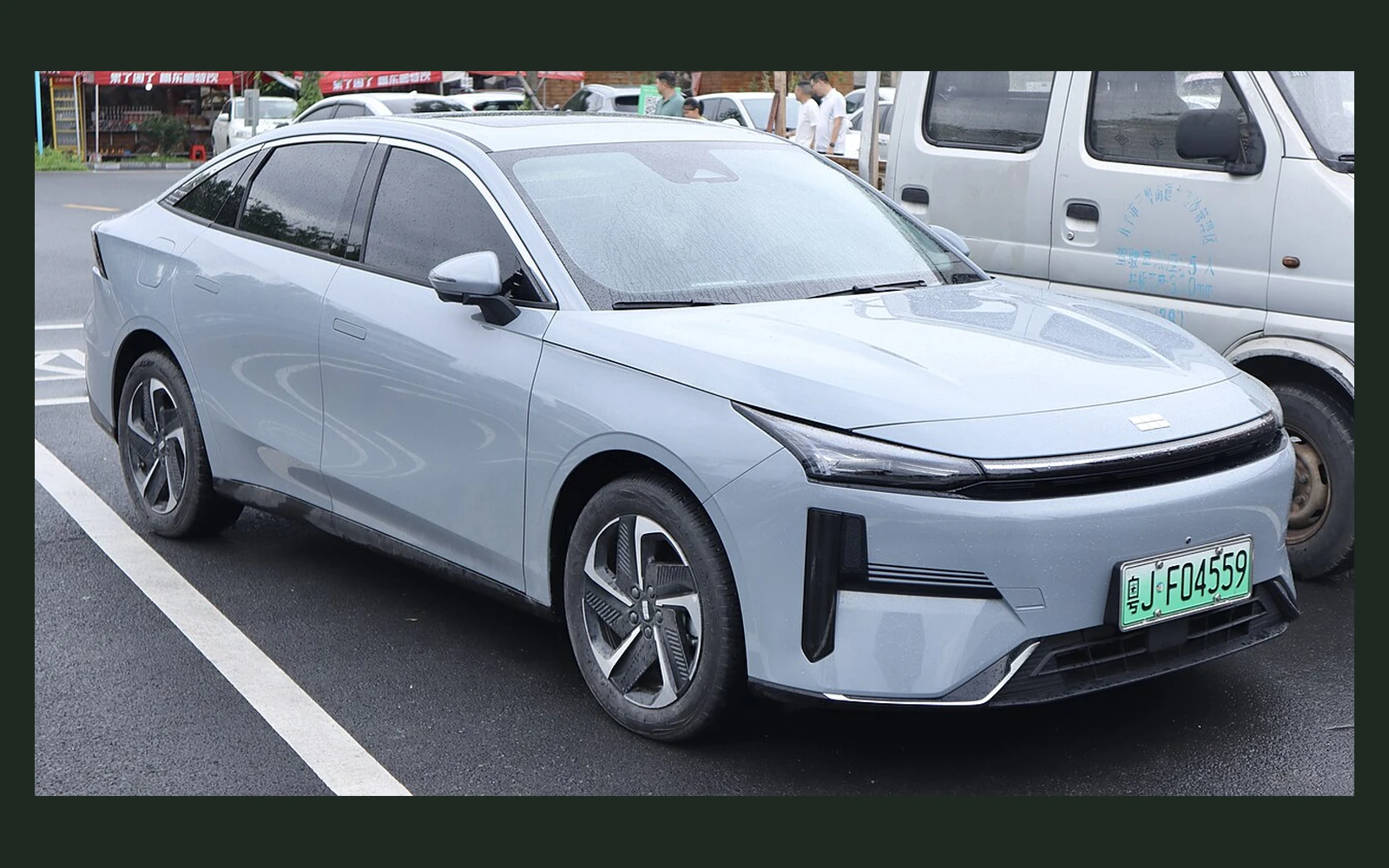 Фото модели Geely Galaxy L6