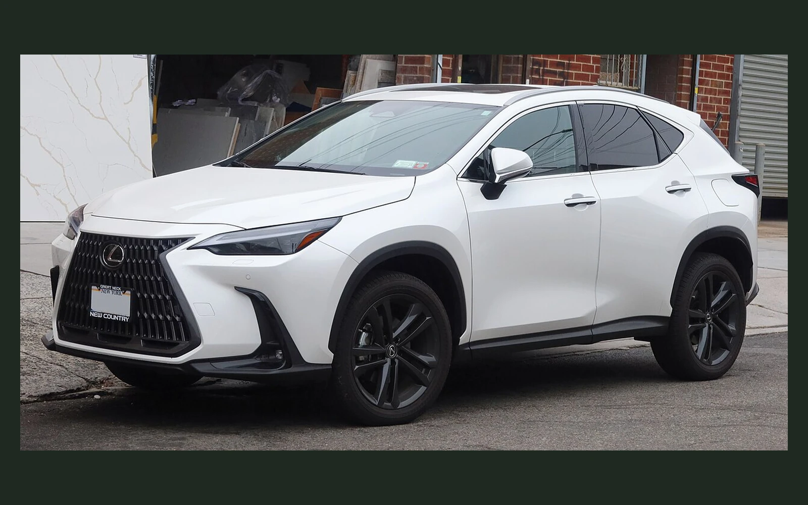 Фото модели Lexus NX