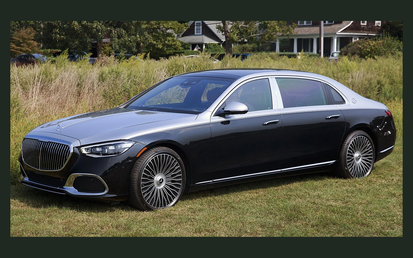 Фото модели Mercedes-Maybach S-Класс