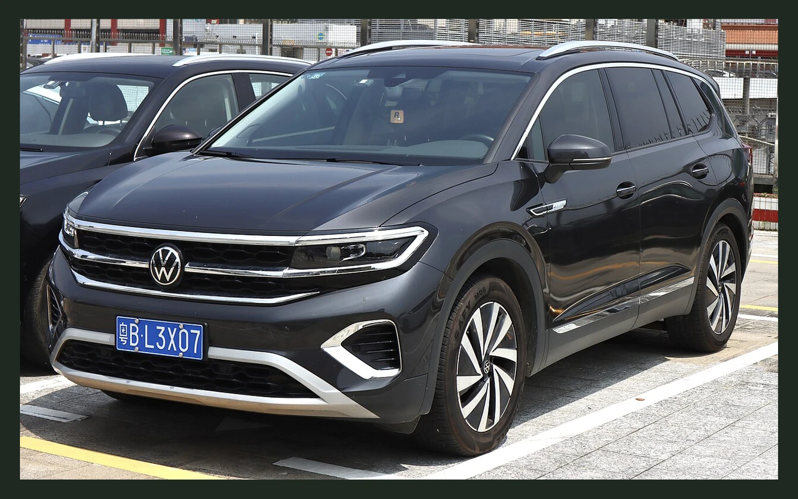 Фото модели Volkswagen Talagon