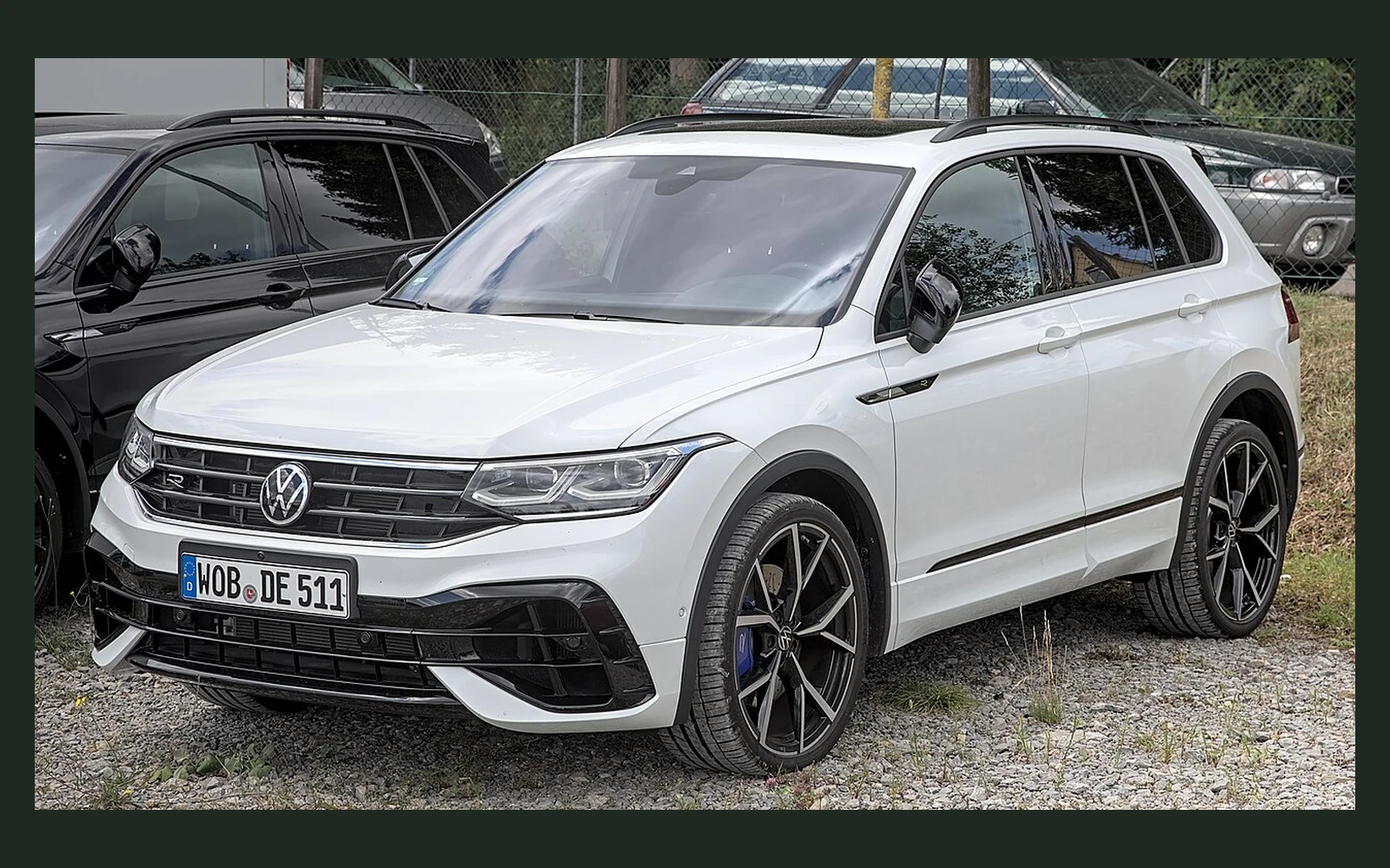 Фото модели Volkswagen Tiguan R