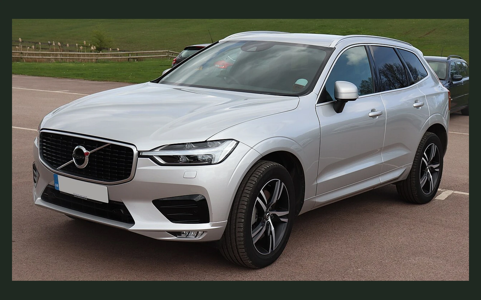 Фото модели Volvo XC60